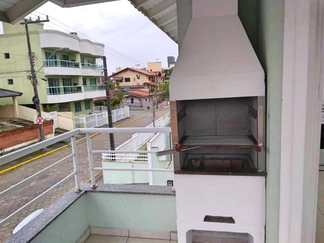 AP 1 DORM - Res Ilha das Galés - até 4 pessoas Apartamento Bombinhas Exterior foto